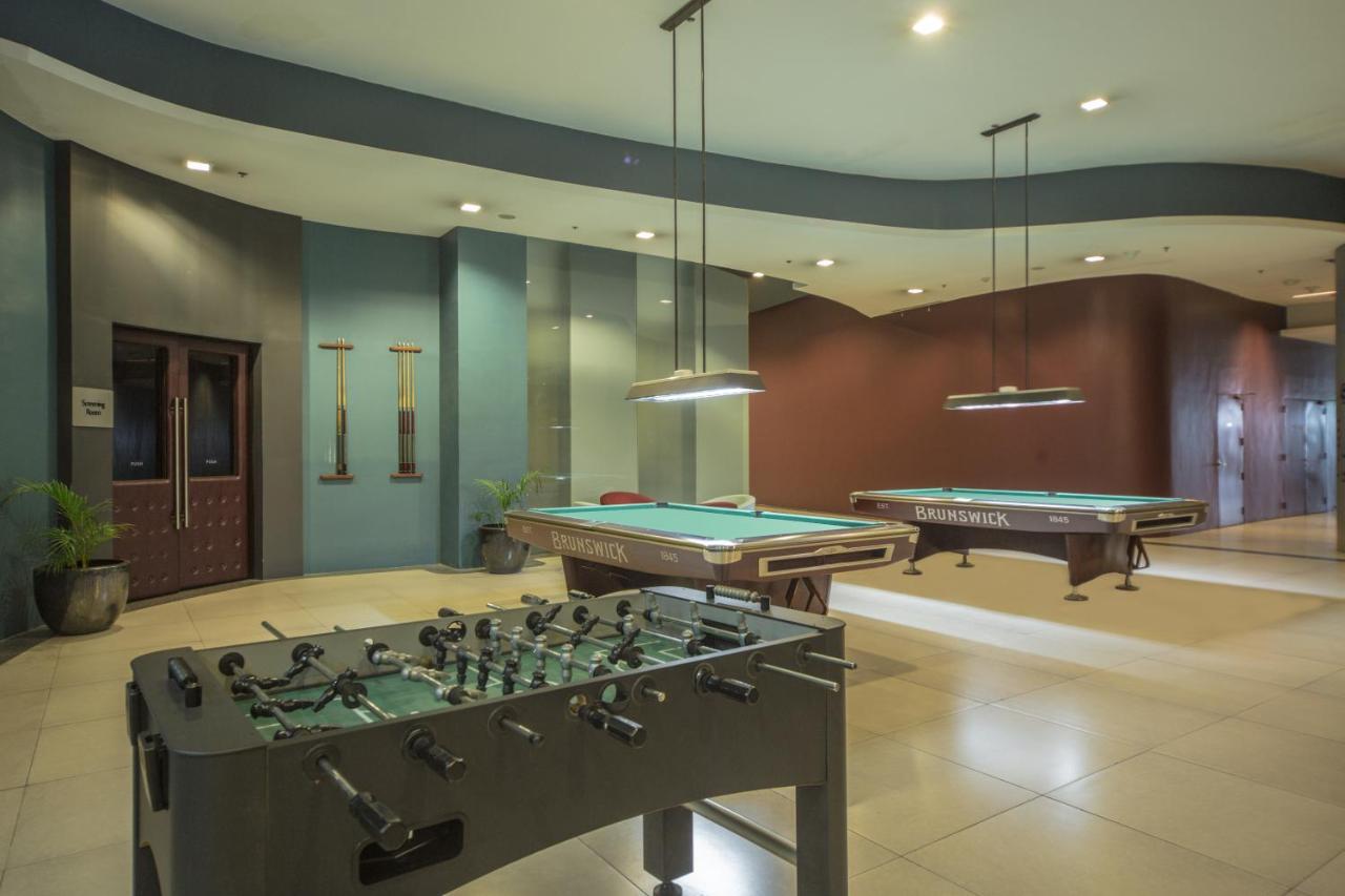 The Alpha Suites San Pedro Makati Eksteriør billede
